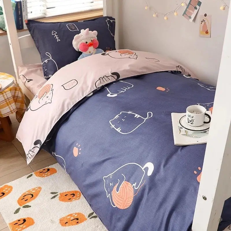 Double-Sided Four-Piece Bedding Set