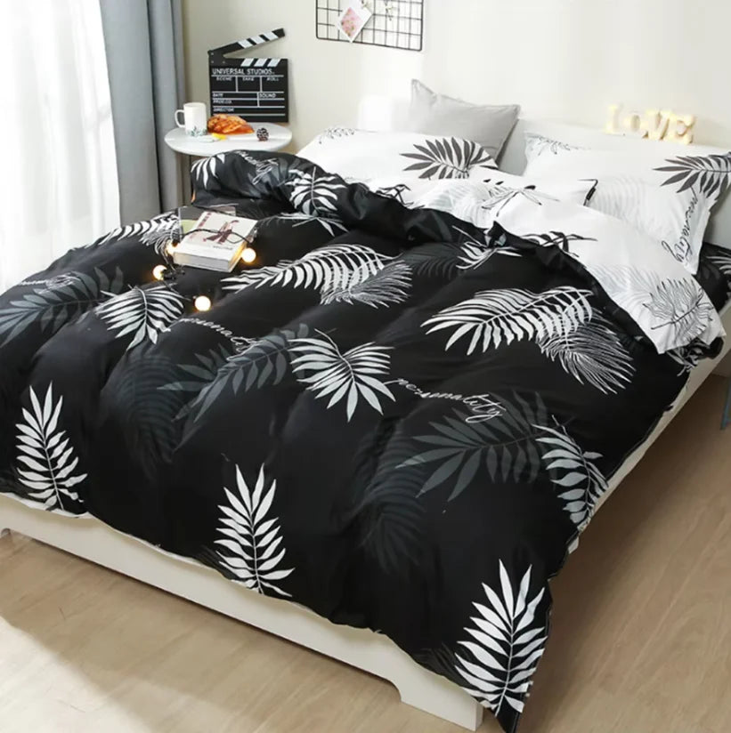 Double-Sided Four-Piece Bedding Set